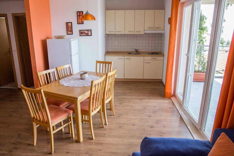 Apartment Bozan Omiš Δωμάτιο φωτογραφία